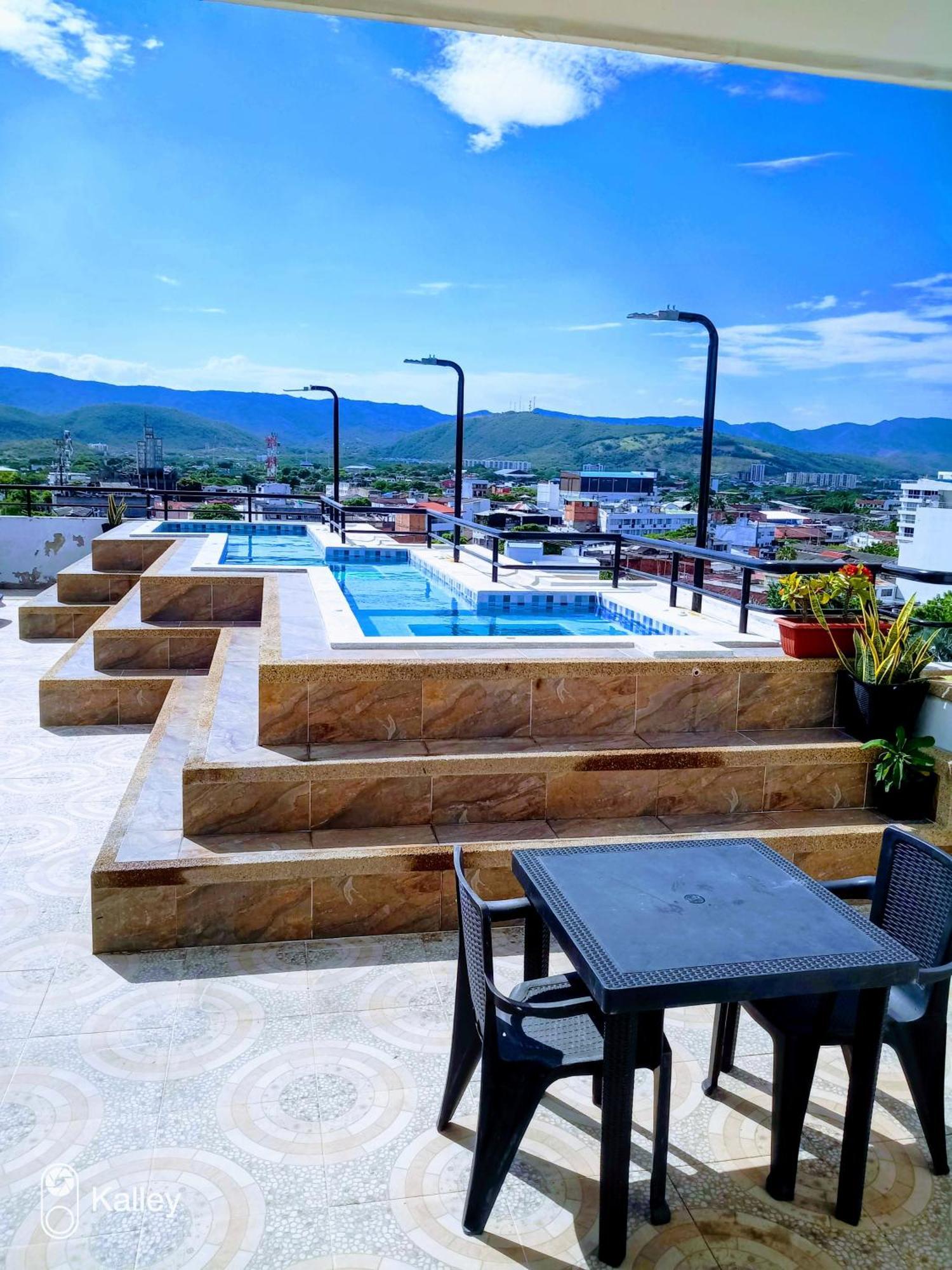 Okawango Hotel Girardot Εξωτερικό φωτογραφία