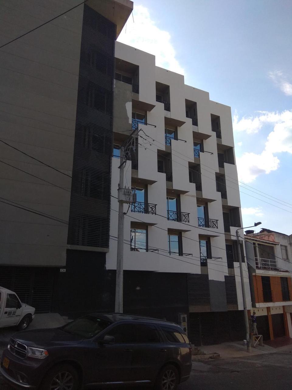 Okawango Hotel Girardot Εξωτερικό φωτογραφία