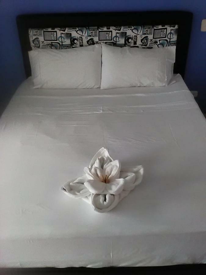 Okawango Hotel Girardot Εξωτερικό φωτογραφία